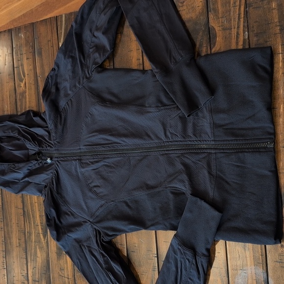 GUC Lululemon Iconic In Flux Black Reversible Zip Jacket Size 6 - Picture 4 of 11